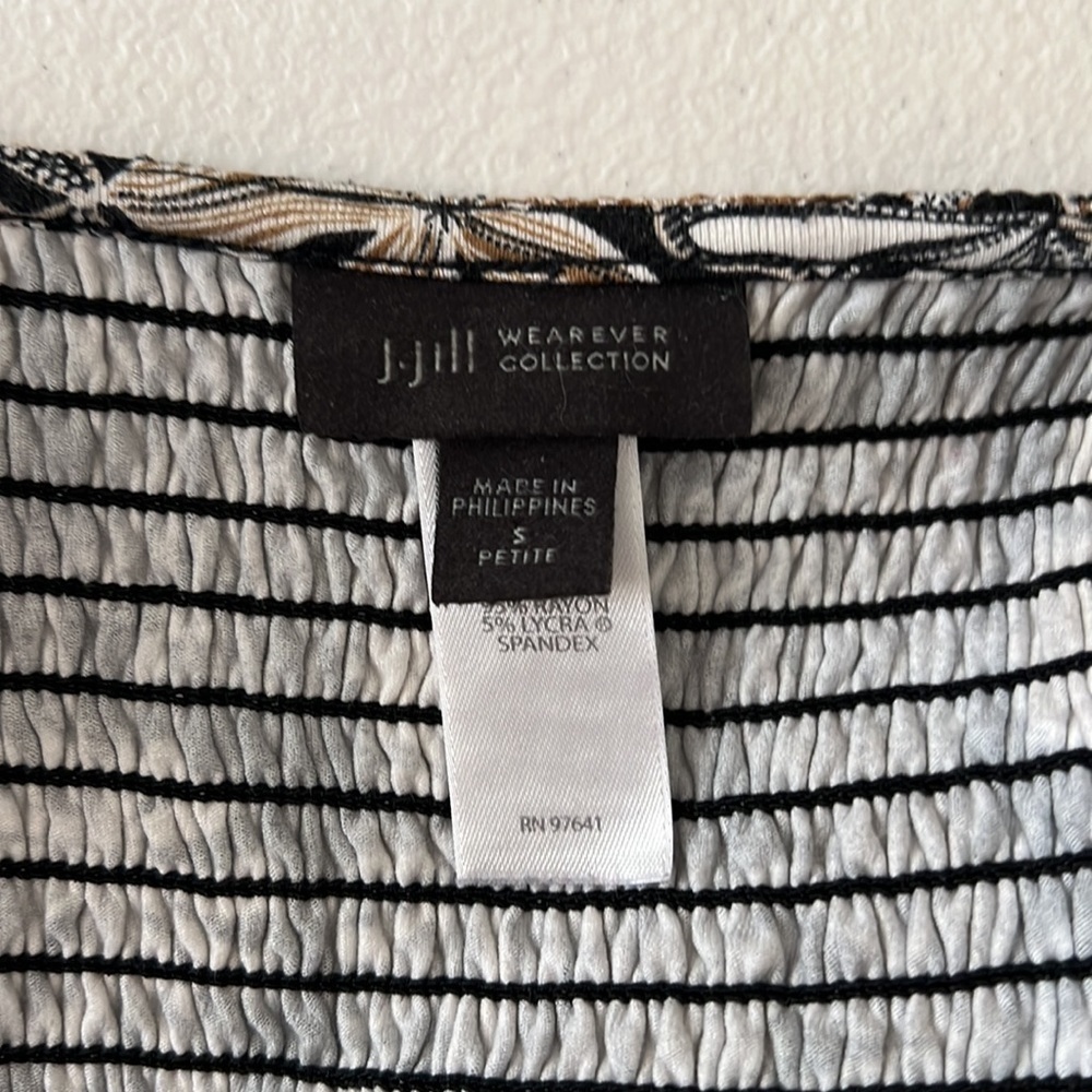 J. Jill Wearever Wide Leg Jumpsuit Tropical Print V Neck Pockets Sz Petite Small - Picture 5 of 12
